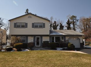 37 Marlin Rd, Old Bridge, NJ 08857