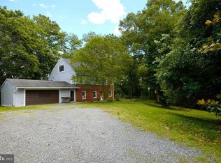 7027 Ridge Dr, Alexandria, VA 22306