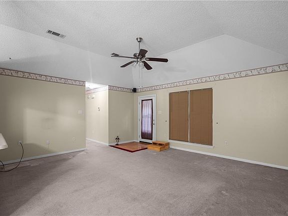 5th image of 170 S Cherrywood Ln