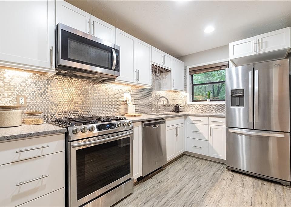 1st image of 408 River Mill Cir