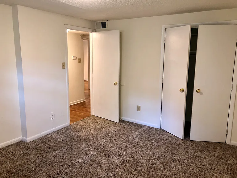 Raleigh Rentals — Photo 33