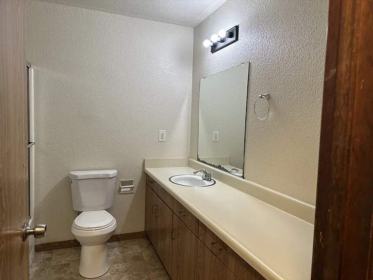 865 Mitchell Ave #A — Photo 8