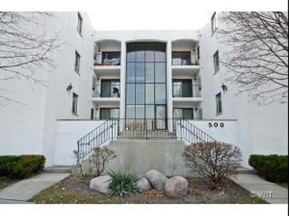500 Lake View Ave APT 1C, Highwood, IL 60040