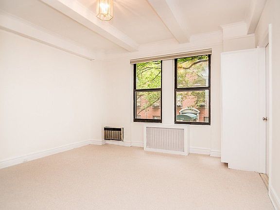 4th image of 114 E 90th St APT 2B
