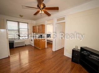 32-18 34th St #R2, Astoria, NY 11106