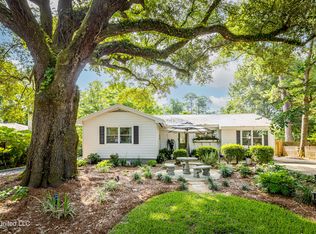 116 Pine Dr, Ocean Springs, MS 39564