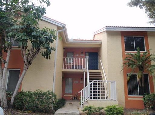 1st image of 1121 The Pointe Dr