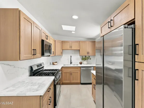 1126 E Macarthur St, Tucson, AZ 85714