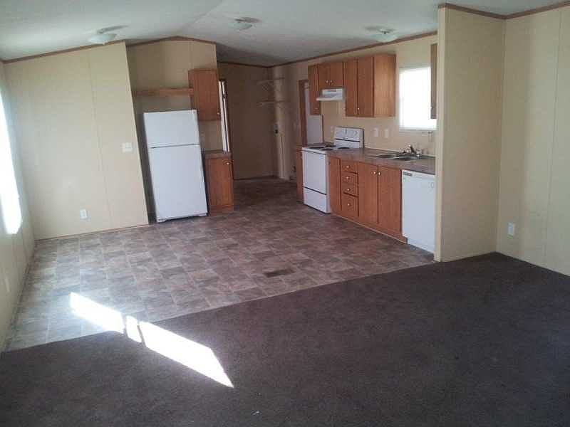 2nd image of 1110 Cardinal Dr