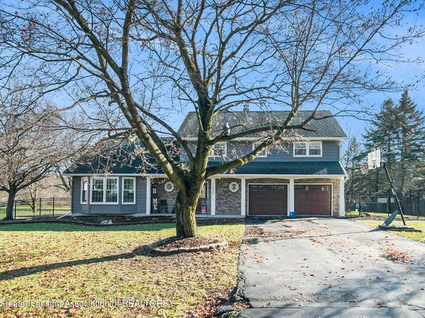 13800 Hamersley Dr, Bath, MI 48808