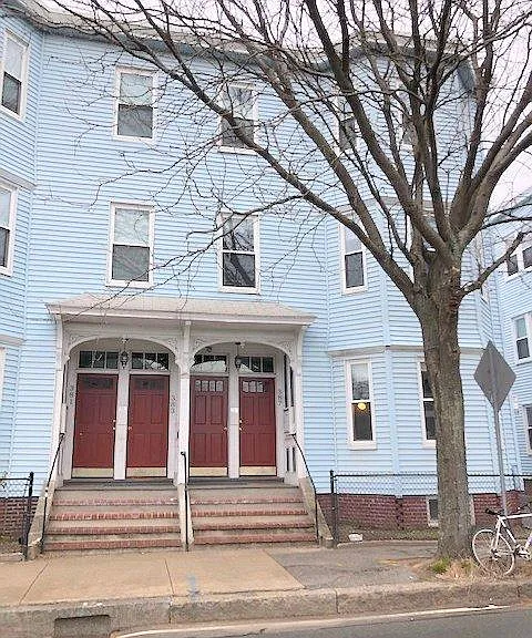 385 Columbia St #2 — Photo 13