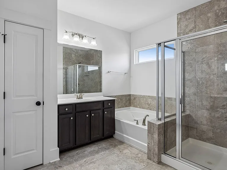 1730 Biscayne Dr — Photo 34