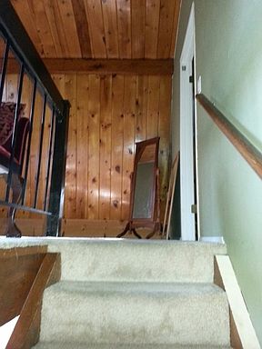 4th image of 31517 Pleasant Dr