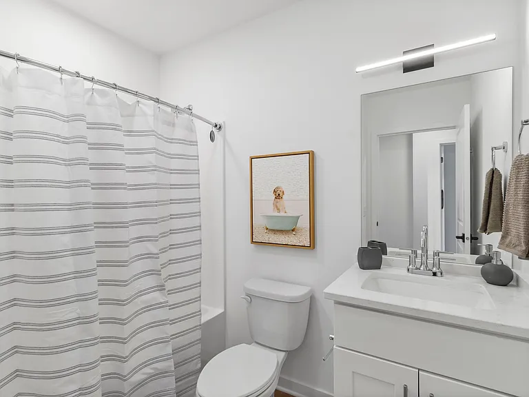 IVY Townhomes — Photo 16