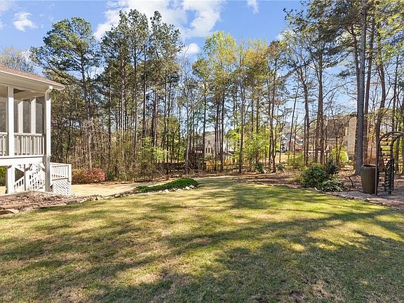 4th image of 4630 Willowbrook Ct