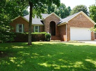 243 Collingswood Rd, Mooresville, NC 28117