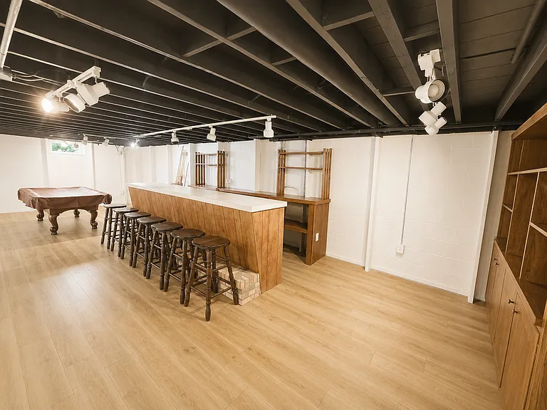 3600 Goetz Dr — Photo 23