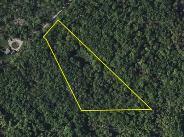 16 Deer Pond Acres, Warsaw, NY 14569