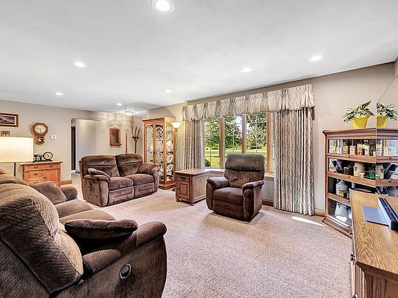 5th image of W3158 Tubbs Rd