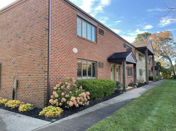 1200 Dorsett Dock Rd