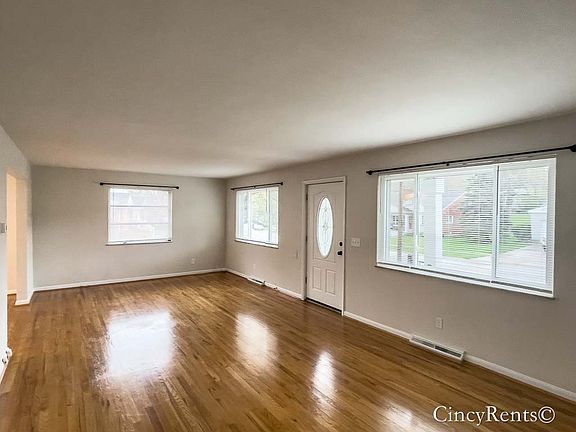 4th image of 1228 Meriweather Ave