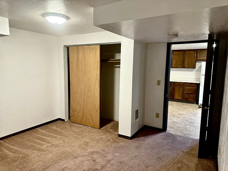 2434 Wyoming St — Photo 14