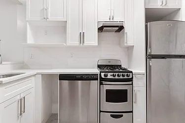 Rented by Kole Group