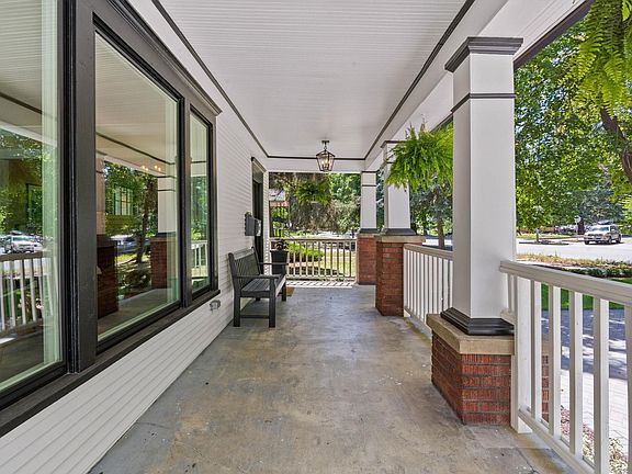 4th image of 1717 S Grand Blvd