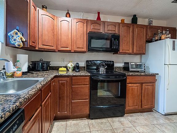 5th image of 10722 La Placida Dr #9-B1