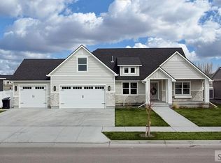 1599 Palm Springs Dr, Idaho Falls, ID 83404