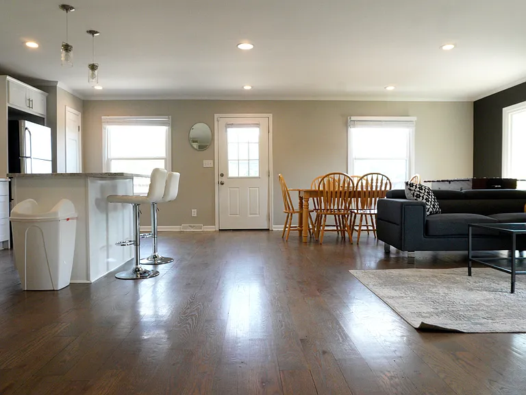 721 Maynard Ln — Photo 8