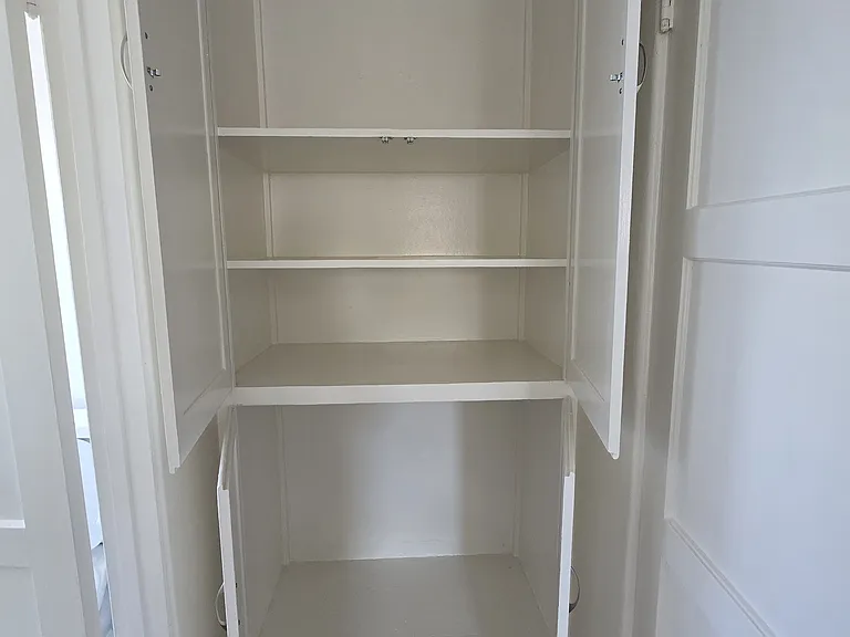 4014 Mission Blvd #UPSTAIRS — Photo 9