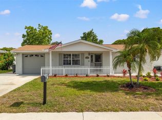 7041 King Arthur Dr, Port Richey, FL 34668