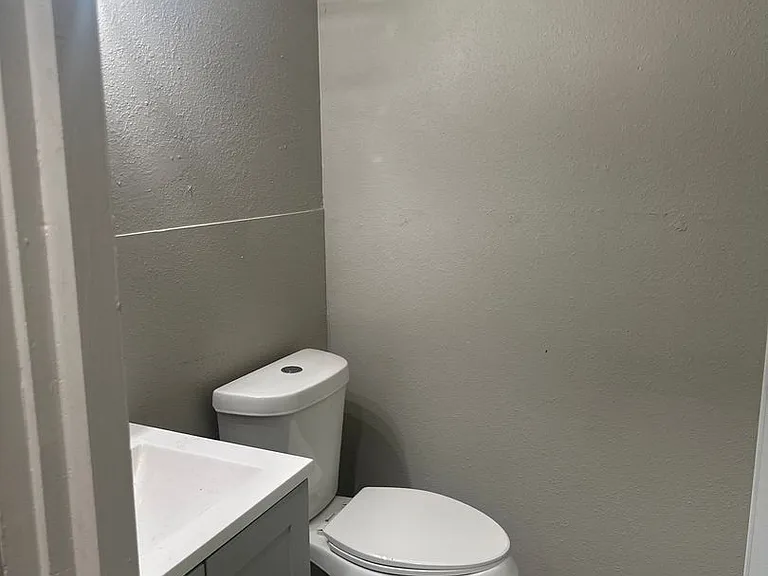 101 Seminole St — Photo 15