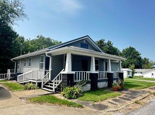 301 E 3rd St, Johnston City, IL 62951