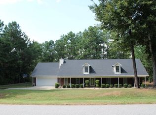292 Wildwood Plantation Dr, Cataula, GA 31804