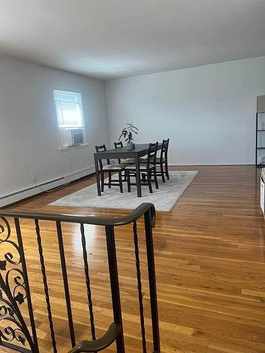 1st image of 9919 158th Ave Floor 2