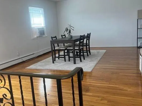 9919 158th Ave Floor 2, Howard Beach, NY 11414