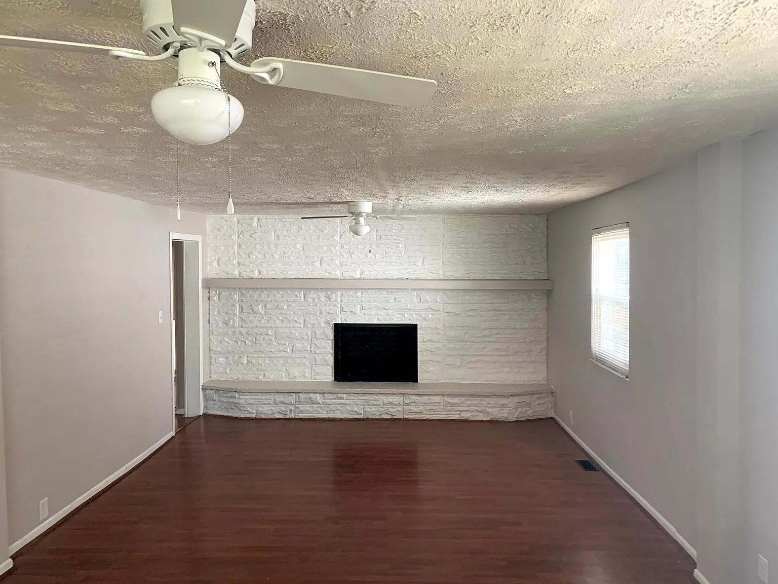 2645 Adams Ave — Photo 4