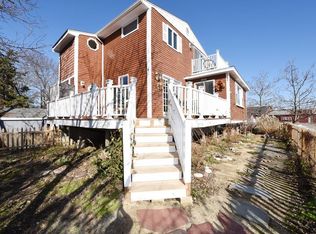 24 Wolcott Rd, Marshfield, MA 02050