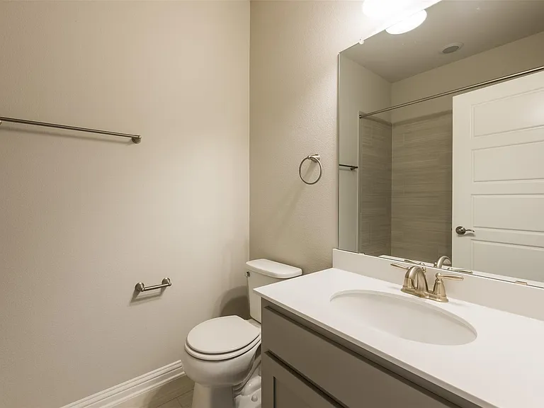 13800 Lyndhurst St #153 — Photo 16
