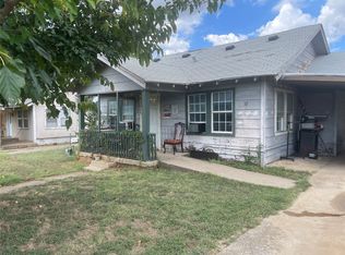 1308 E Wheeler St, Breckenridge, TX 76424