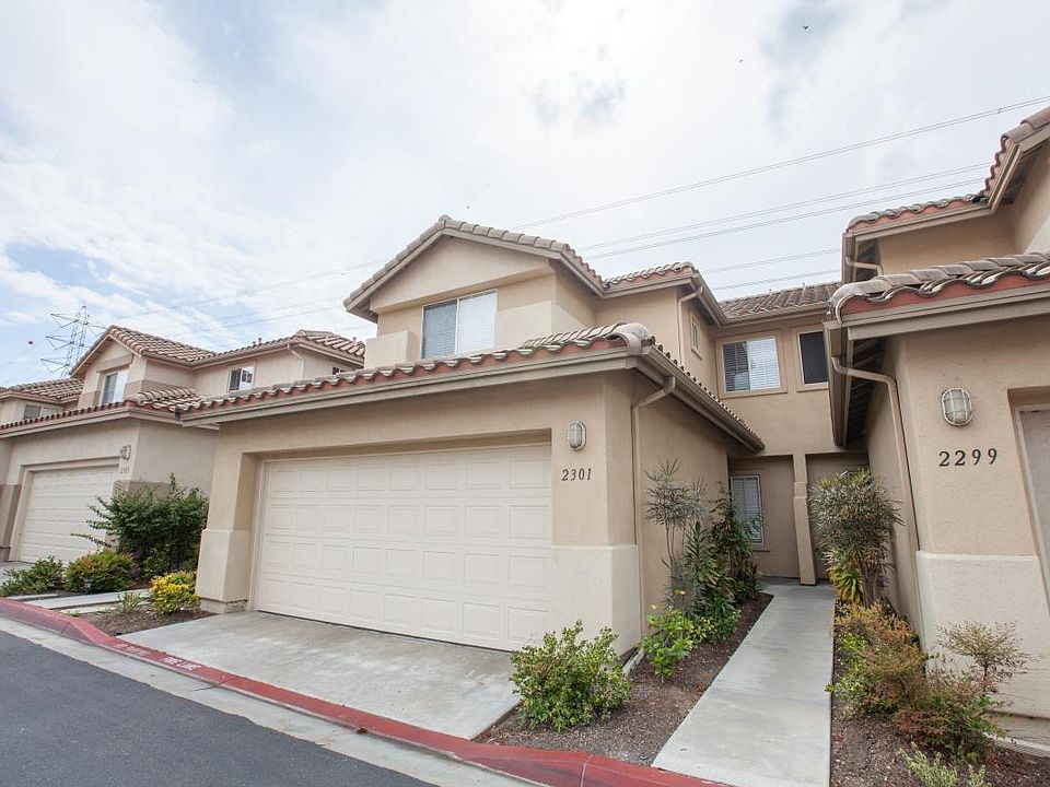 1st image of 2301 Lago Ventana
