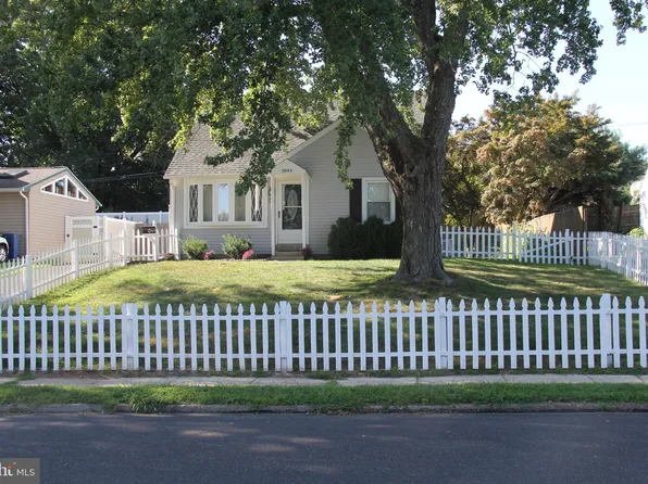 1844 Coolidge Ave, Willow Grove, PA 19090
