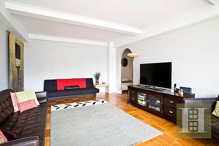 2nd image of 35 W 92nd St #6D