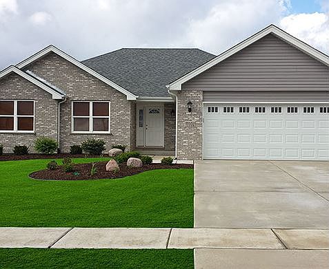 1st image of 15754 Iroquois Dr #2LQG74