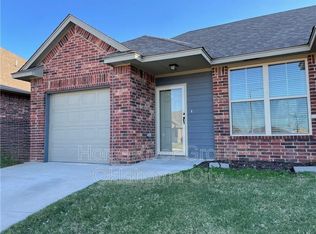 1034 SW 92nd St, Oklahoma City, OK 73139