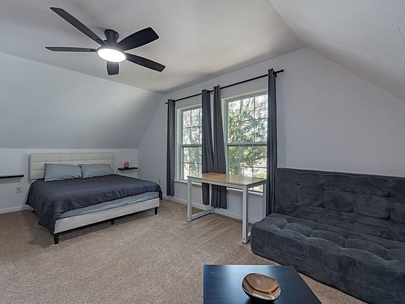 5th image of 481 Leawood Cir