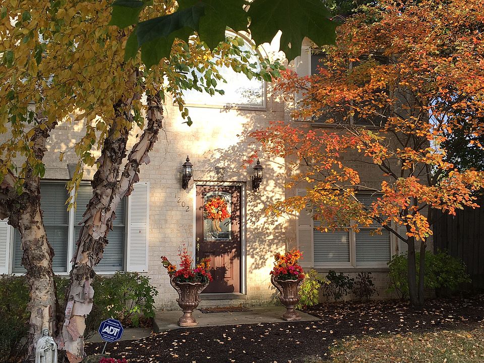 1st image of 1202 Pleasant Knoll Dr