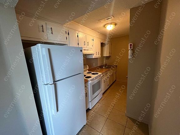 4th image of 7611 Holiday Hills Dr Unit 105-B